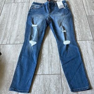 Rewash,real curve,high rise,skinny,size 11/30bluedenimthatfitsinalltherightplace